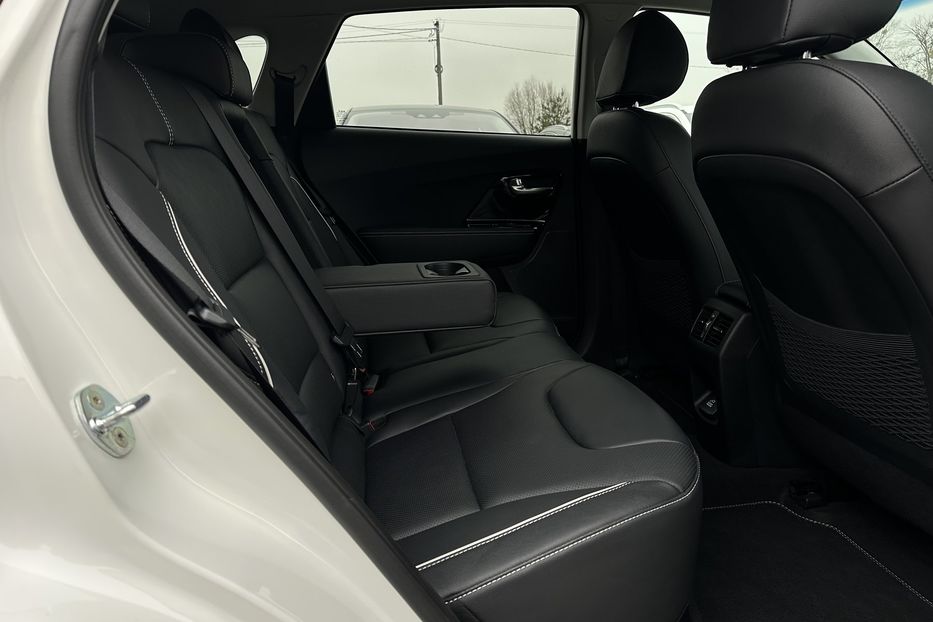 Продам Kia Niro 64 кВт Макс. комплектація! 2021 года в Львове