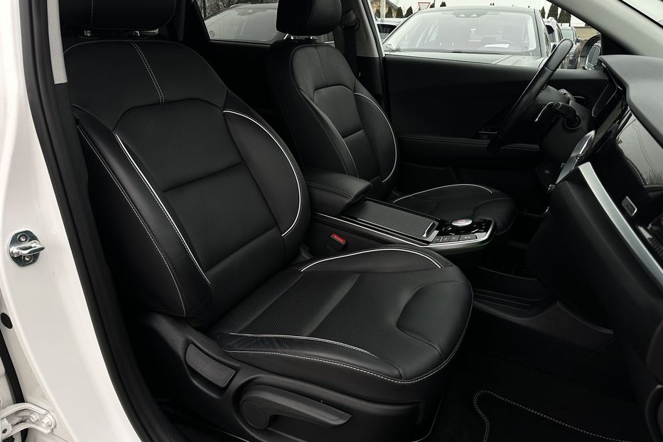 Продам Kia Niro 64 кВт Макс. комплектація! 2021 года в Львове