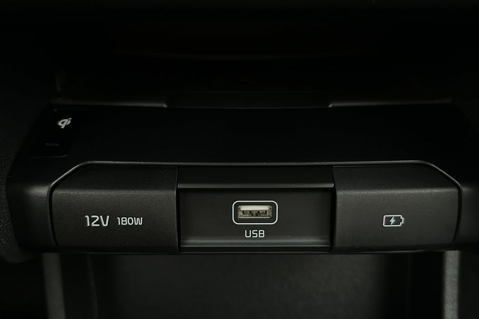 Продам Kia Niro 64 кВт Макс. комплектація! 2021 года в Львове