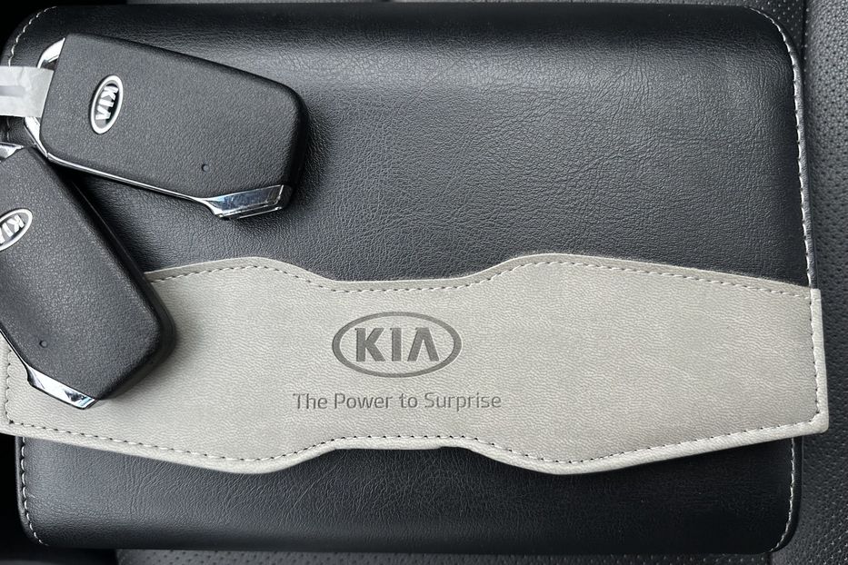 Продам Kia Niro 64 кВт Макс. комплектація! 2021 года в Львове