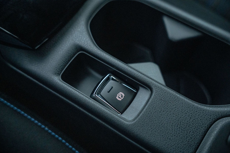 Продам Nissan Leaf 2024 года в Черновцах