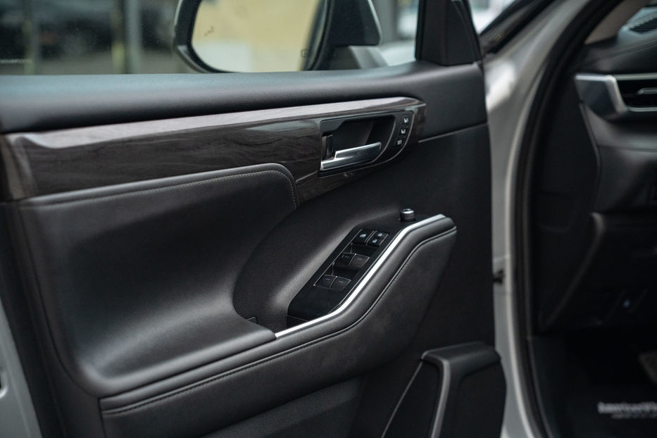 Продам Toyota Highlander Limited 2021 года в Черновцах