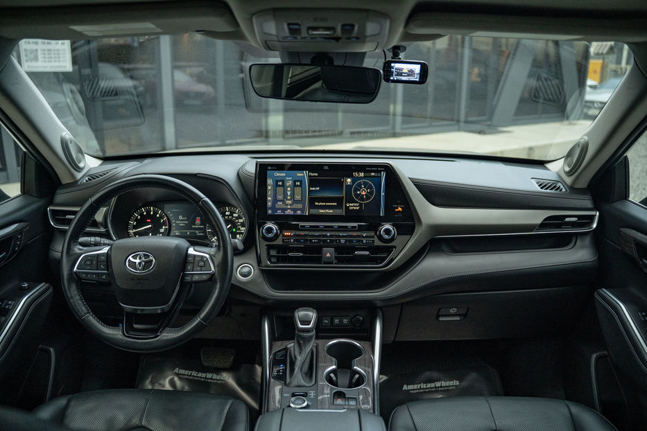 Продам Toyota Highlander Limited 2021 года в Черновцах