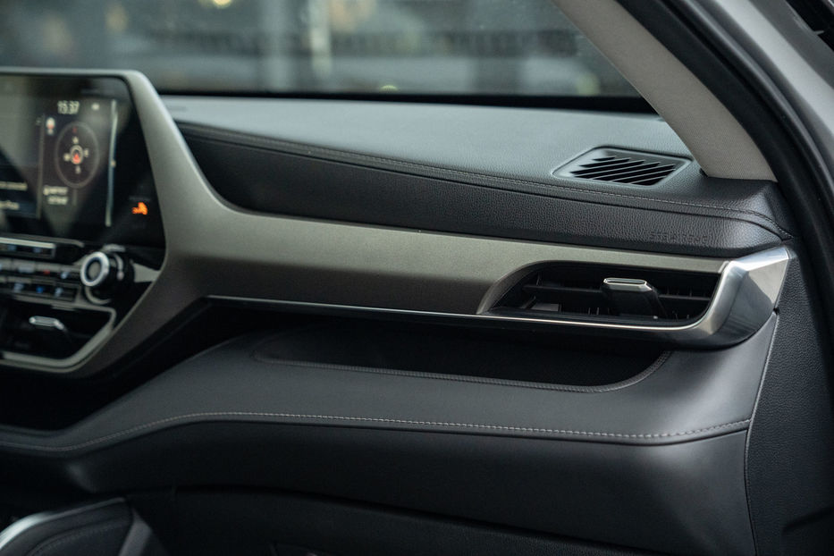 Продам Toyota Highlander Limited 2021 года в Черновцах