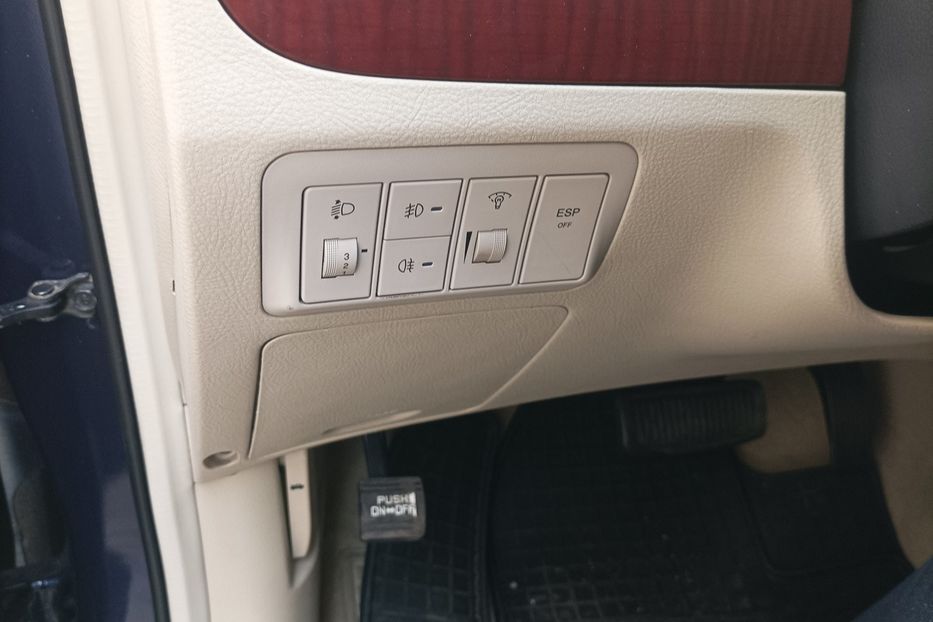 Продам Hyundai Santa FE офицал 2007 года в Одессе