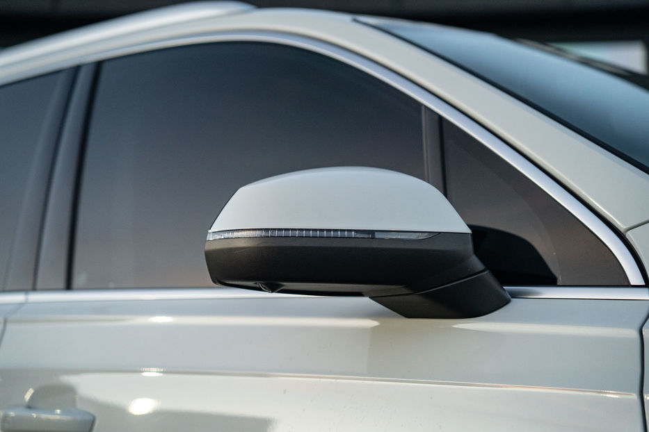 Продам Audi Q7 Premium Plus 2020 года в Черновцах