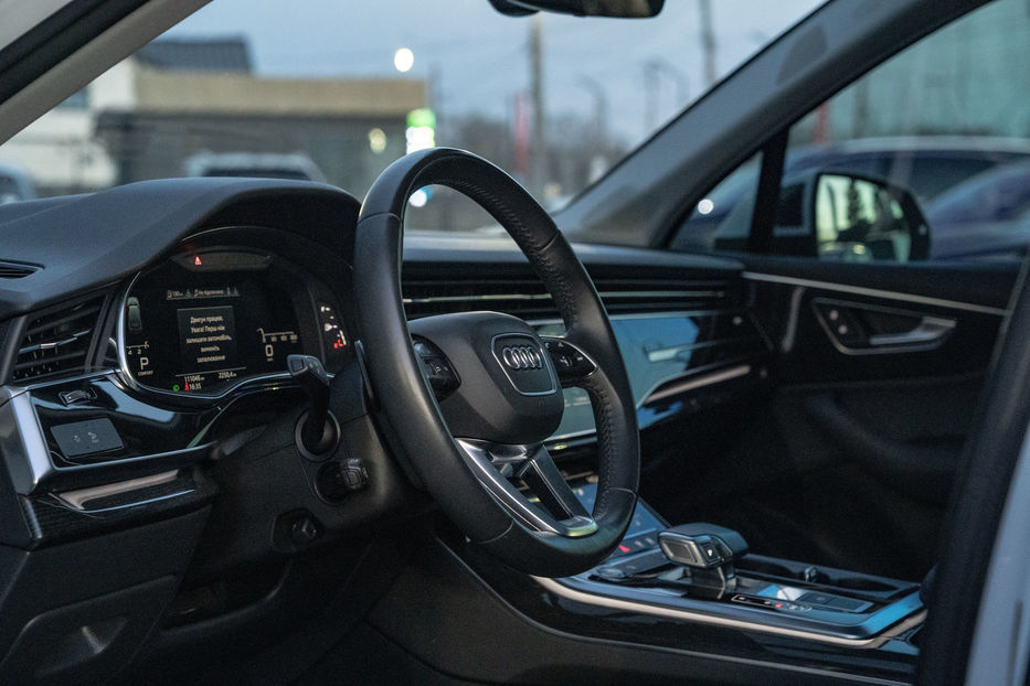 Продам Audi Q7 Premium Plus 2020 года в Черновцах