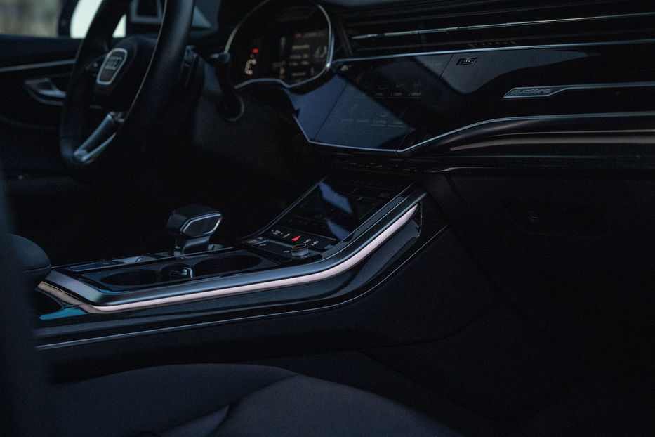 Продам Audi Q7 Premium Plus 2020 года в Черновцах