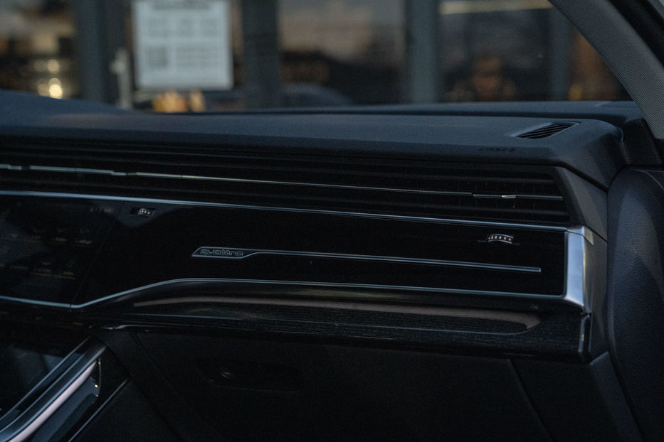 Продам Audi Q7 Premium Plus 2020 года в Черновцах