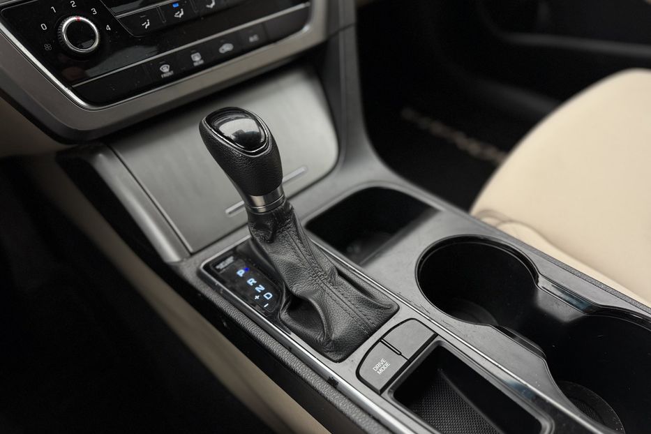 Продам Hyundai Sonata (COMIS) 2015 года в г. Умань, Черкасская область