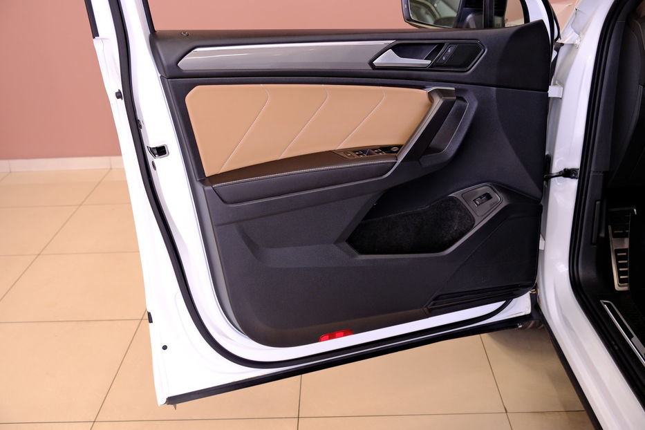 Продам Volkswagen Tiguan 2023 года в Одессе