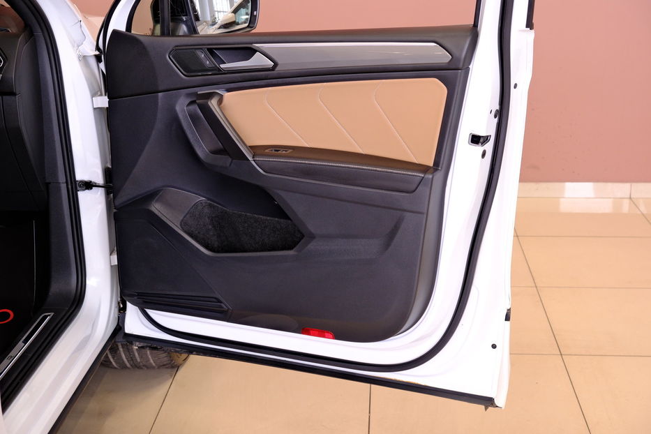 Продам Volkswagen Tiguan 2023 года в Одессе