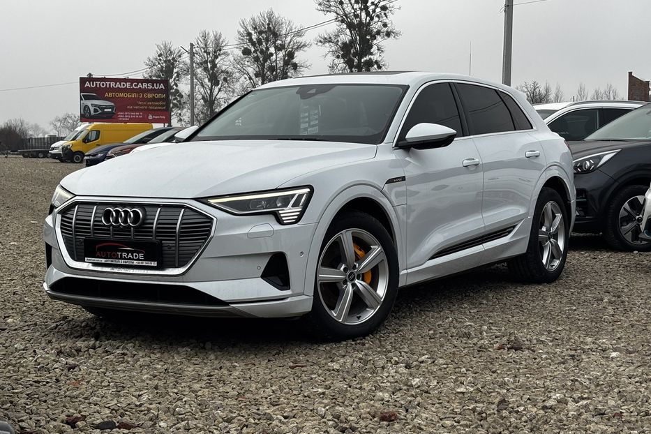 Продам Audi E-Tron 95КВТ авто у Львові  2021 года в Львове