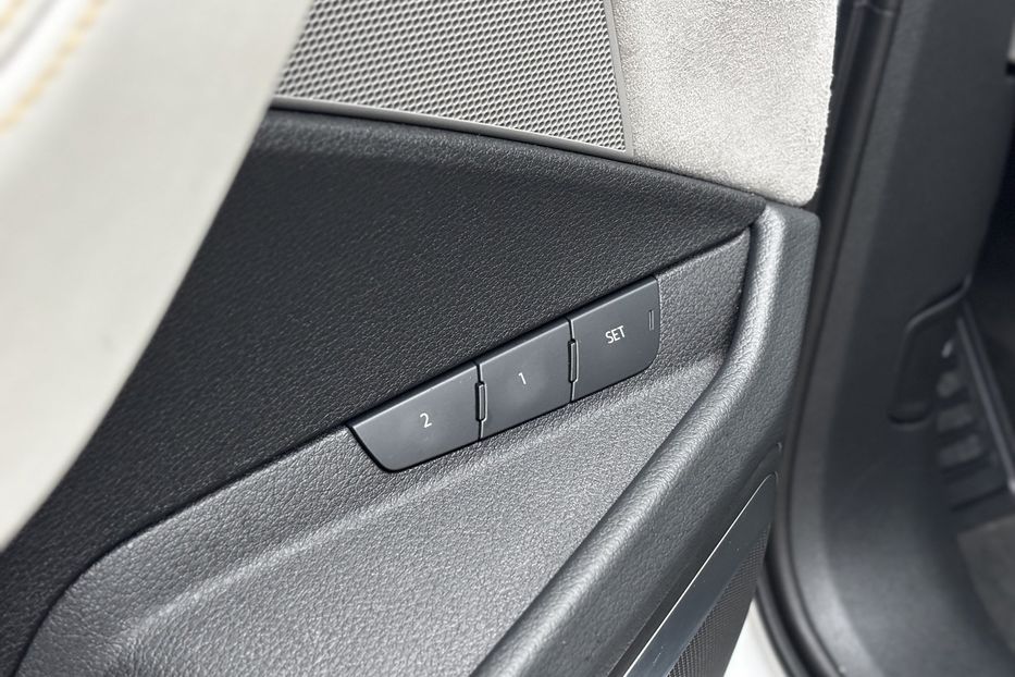 Продам Audi E-Tron 95КВТ авто у Львові  2021 года в Львове