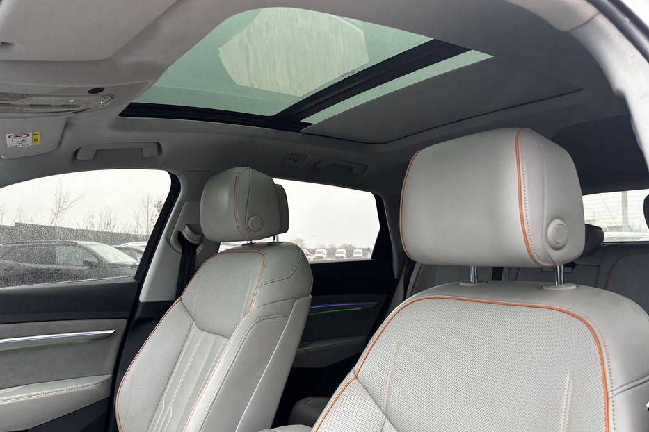 Продам Audi E-Tron 95КВТ авто у Львові  2021 года в Львове