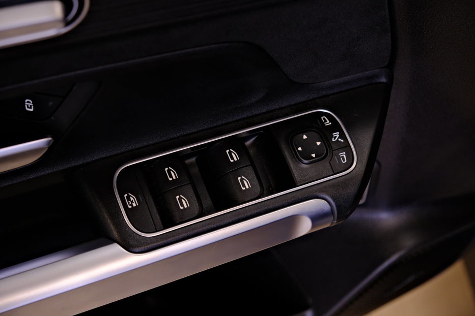 Продам Mercedes-Benz GLK-Class GLB250 AMG 2020 года в Одессе