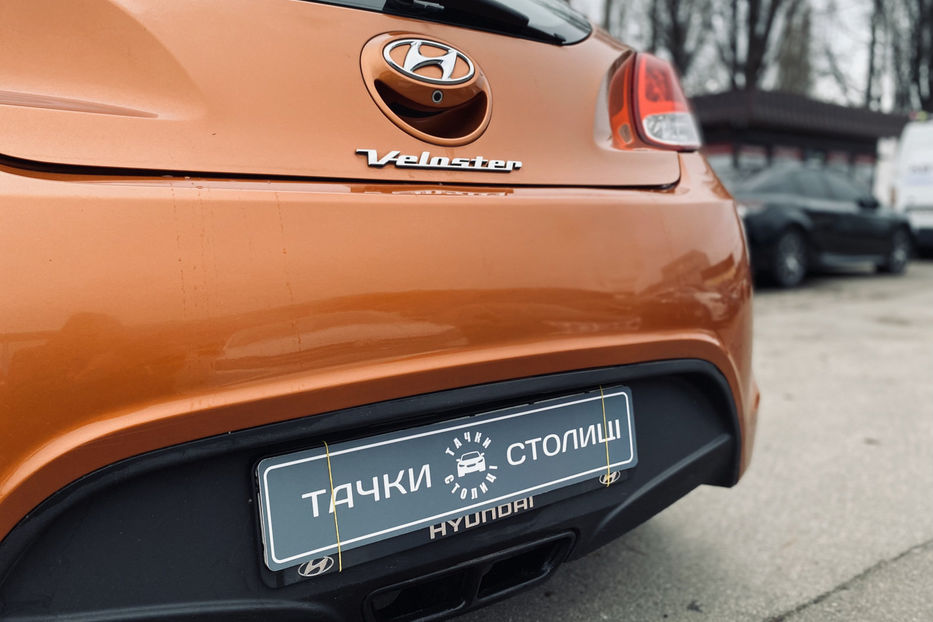 Продам Hyundai Veloster 1.6 AT (186 к.с.) 2016 года в Киеве