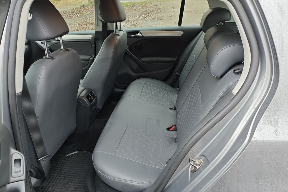 Продам Volkswagen Golf  VI 1.2 TSI MT (105 к.с.) 2012 года в Киеве