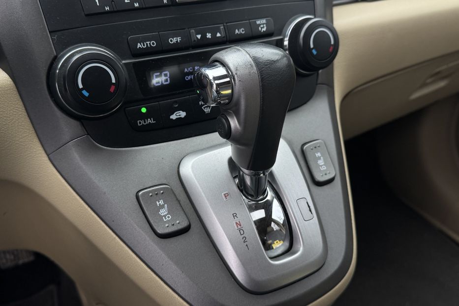 Продам Honda CR-V (COMID) 2011 года в г. Умань, Черкасская область