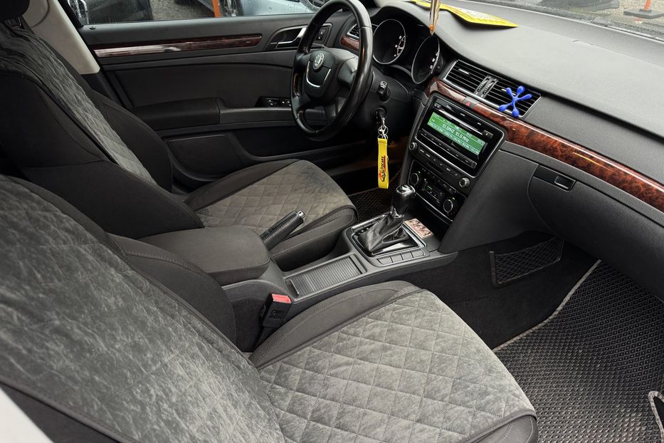 Продам Skoda Superb COMIS 2013 года в г. Умань, Черкасская область