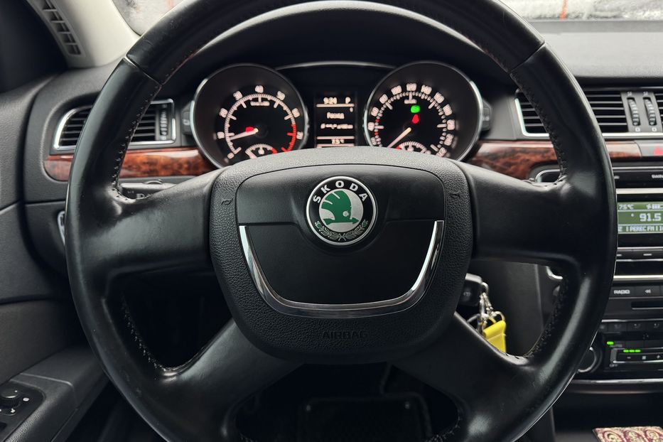 Продам Skoda Superb COMIS 2013 года в г. Умань, Черкасская область