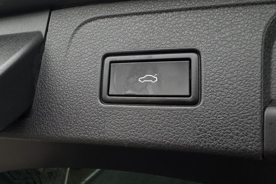 Продам Volkswagen Passat B8 COMIS 2016 года в г. Умань, Черкасская область