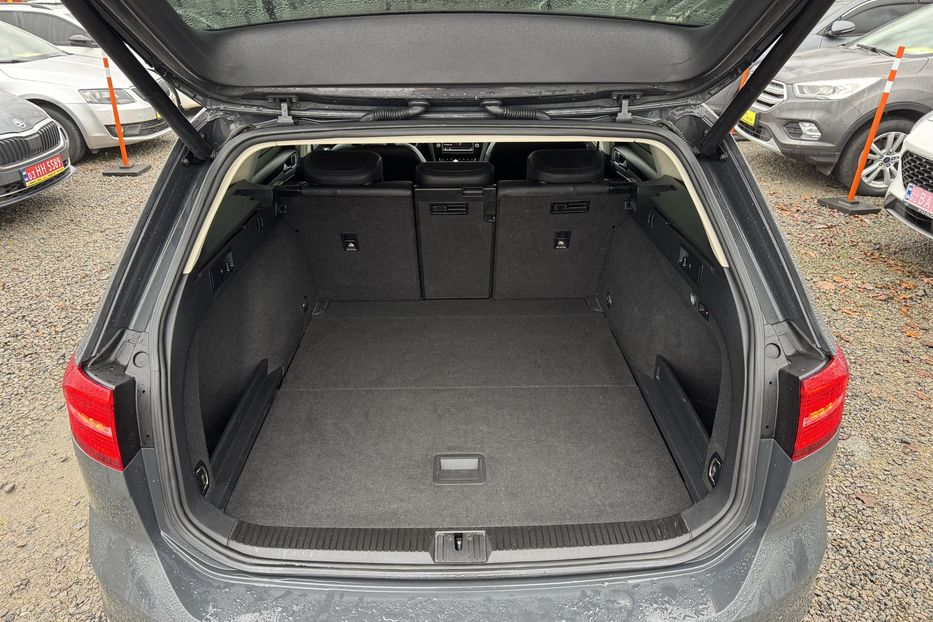 Продам Volkswagen Passat B8 COMIS 2016 года в г. Умань, Черкасская область