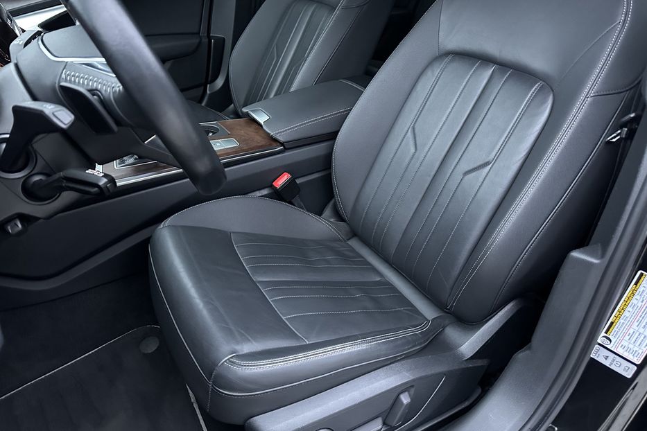 Продам Audi A6 Quattro 45TFSI MHEV 2020 года в Киеве