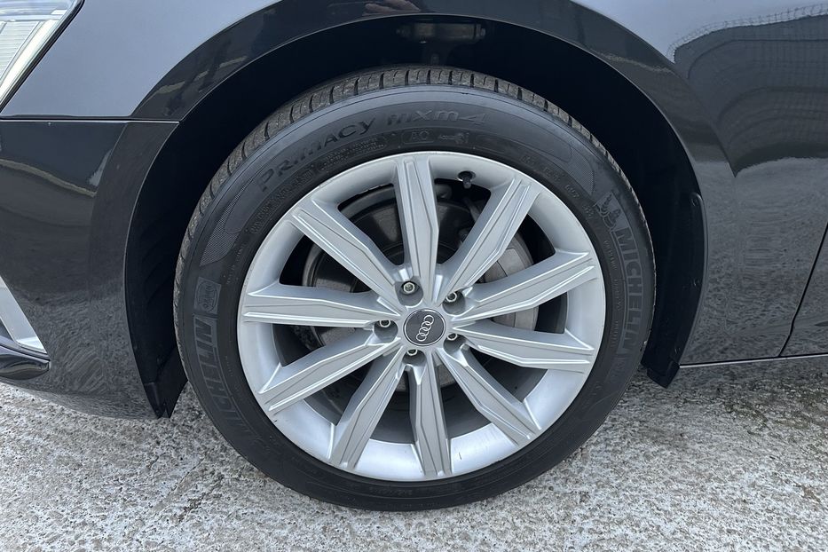 Продам Audi A6 Quattro 45TFSI MHEV 2020 года в Киеве