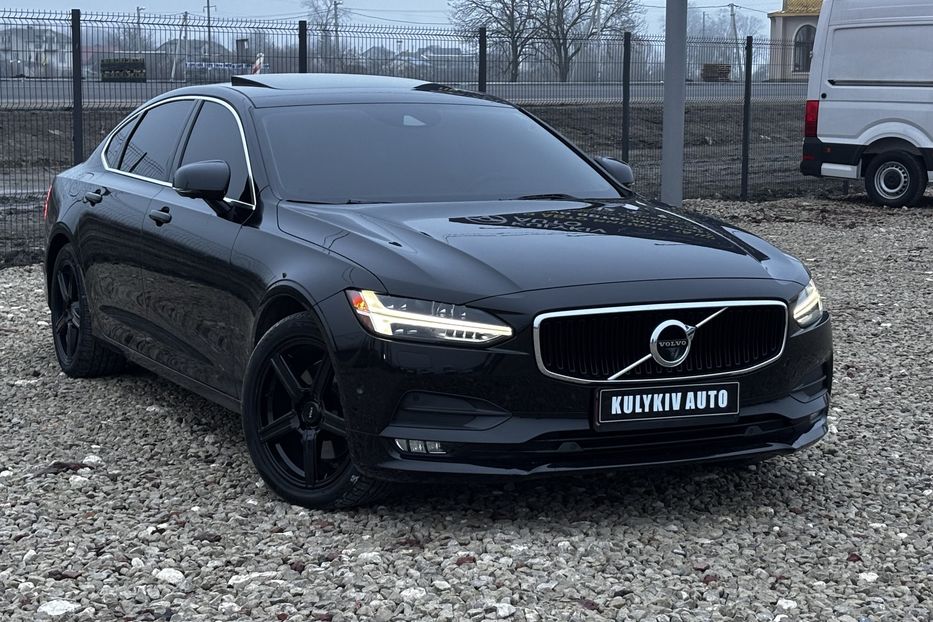 Продам Volvo S90 Full  2017 года в Львове