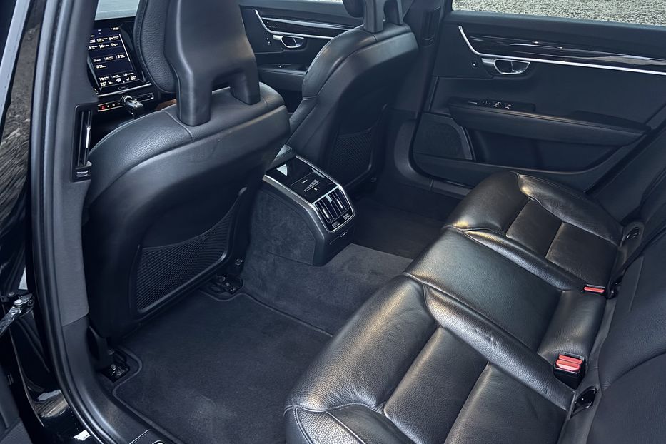 Продам Volvo S90 Full  2017 года в Львове