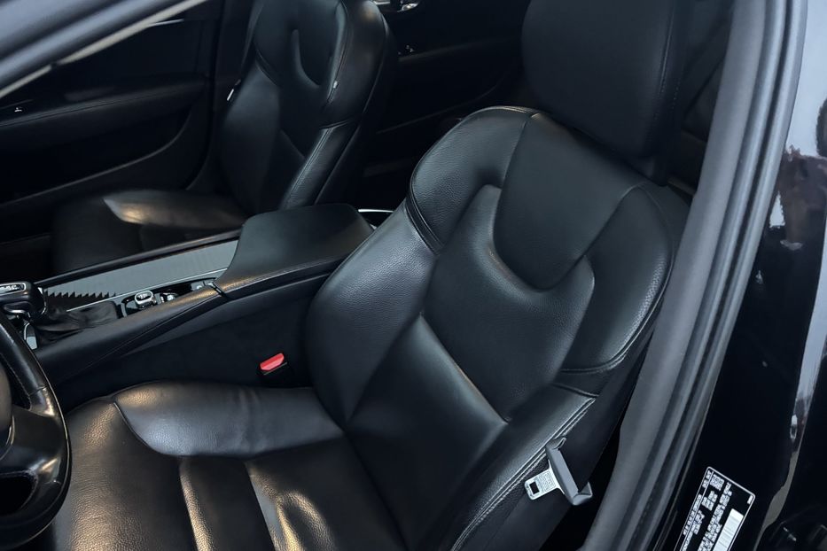 Продам Volvo S90 Full  2017 года в Львове