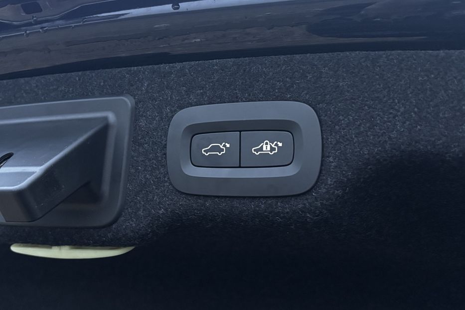 Продам Volvo S90 Full  2017 года в Львове