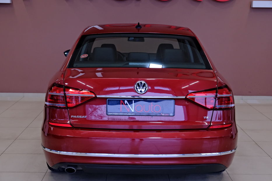 Продам Volkswagen Passat B7 2017 года в Одессе