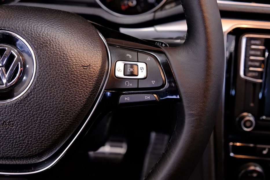 Продам Volkswagen Passat B7 2017 года в Одессе