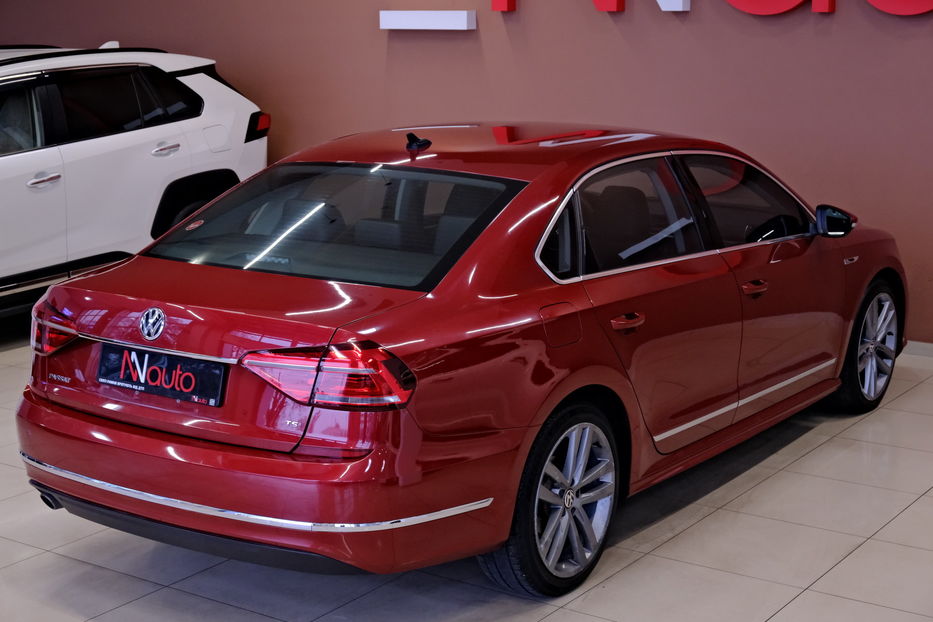 Продам Volkswagen Passat B7 2017 года в Одессе