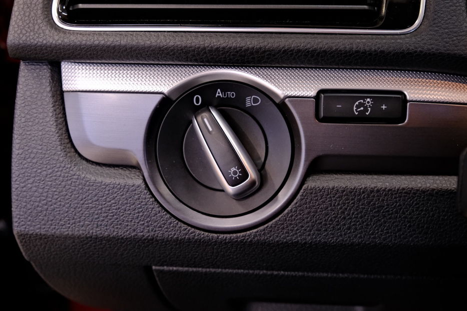 Продам Volkswagen Passat B7 2017 года в Одессе