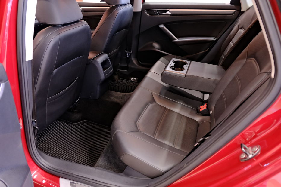 Продам Volkswagen Passat B7 2017 года в Одессе