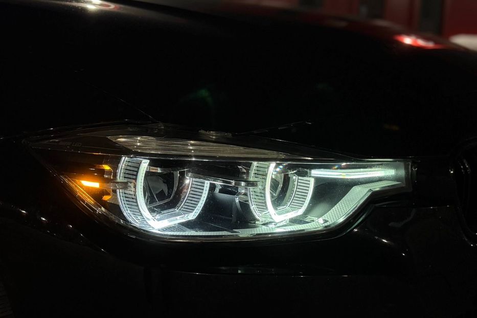 Продам BMW 3 Series 2016 года в Львове