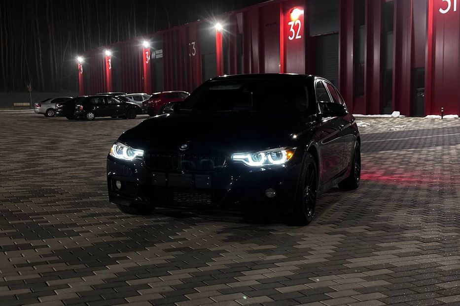 Продам BMW 3 Series 2016 года в Львове