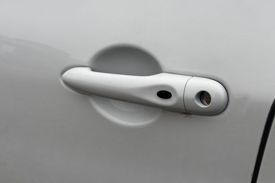 Продам Renault Zoe 52 кВт авто у Львові  2020 года в Львове