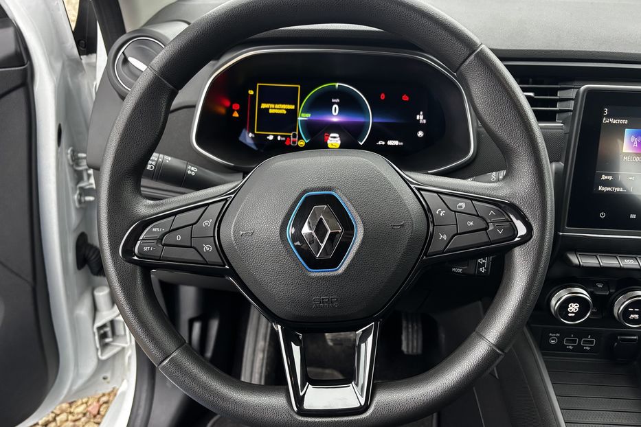 Продам Renault Zoe 52 кВт авто у Львові  2020 года в Львове