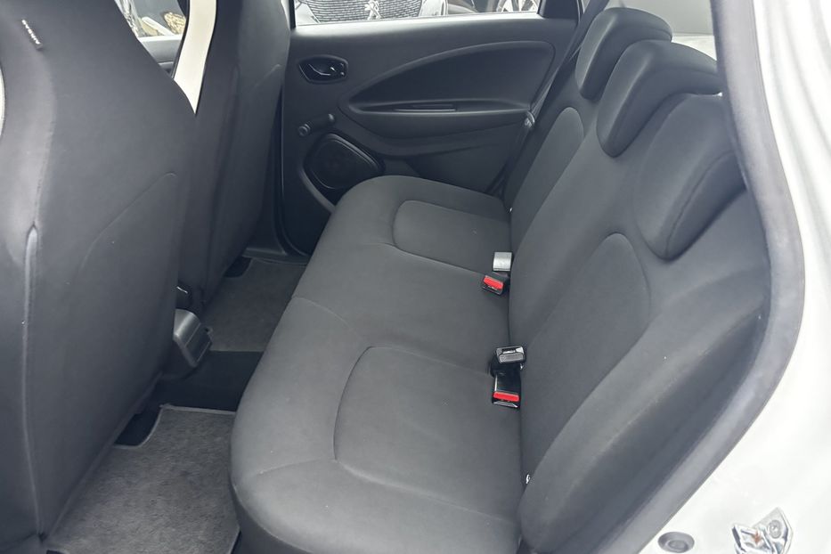 Продам Renault Zoe 52 кВт авто у Львові  2020 года в Львове