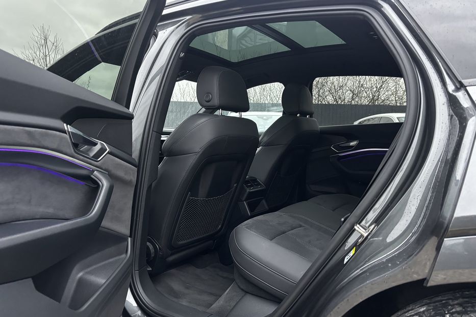 Продам Audi E-Tron SPORTBACK 55 авто у Львові  2022 года в Львове