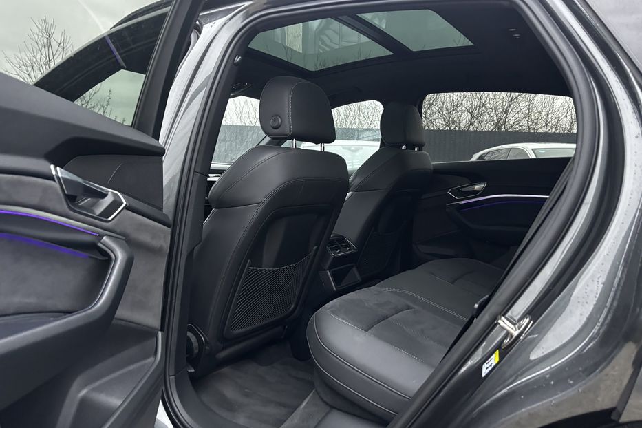 Продам Audi E-Tron SPORTBACK 55 авто у Львові  2022 года в Львове