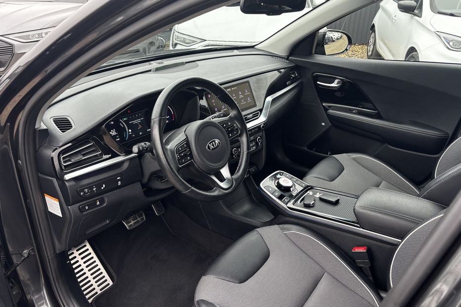 Продам Kia Niro 64 кВт авто у Львові  2021 года в Львове