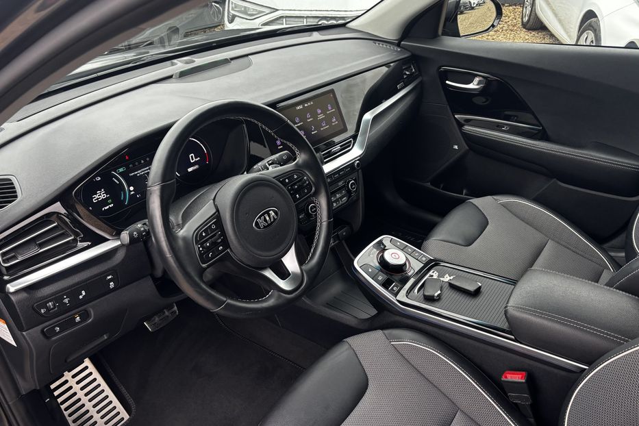 Продам Kia Niro 64 кВт авто у Львові  2021 года в Львове