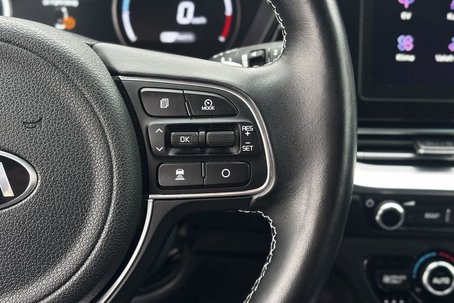 Продам Kia Niro 64 кВт авто у Львові  2021 года в Львове