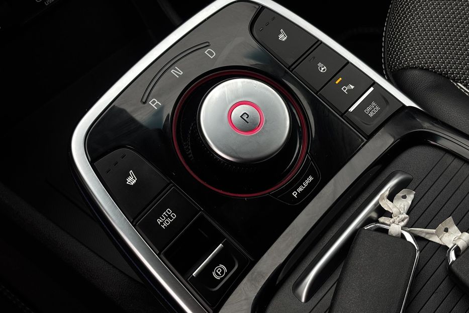 Продам Kia Niro 64 кВт авто у Львові  2021 года в Львове