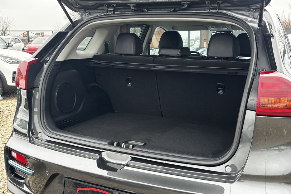 Продам Kia Niro 64 кВт авто у Львові  2021 года в Львове